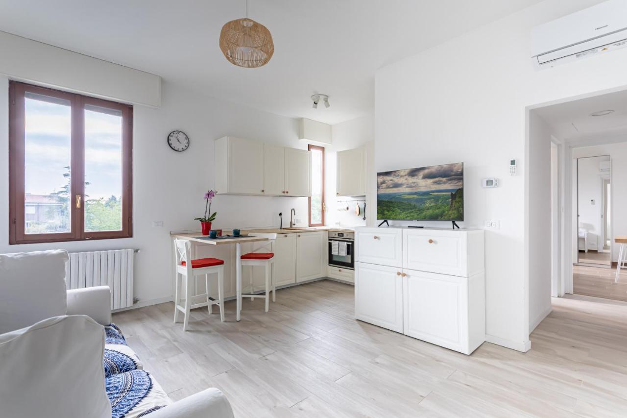 House Maga - By Host4U Apartment Brescia Bagian luar foto