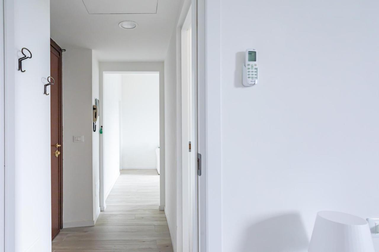 House Maga - By Host4U Apartment Brescia Bagian luar foto