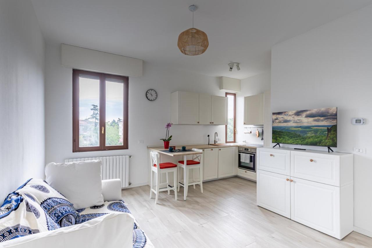 House Maga - By Host4U Apartment Brescia Bagian luar foto