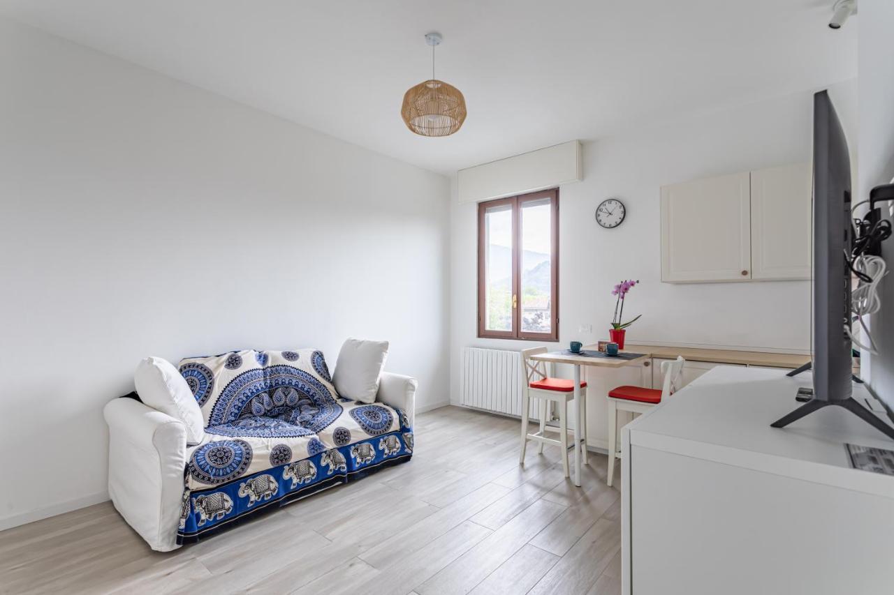 House Maga - By Host4U Apartment Brescia Bagian luar foto