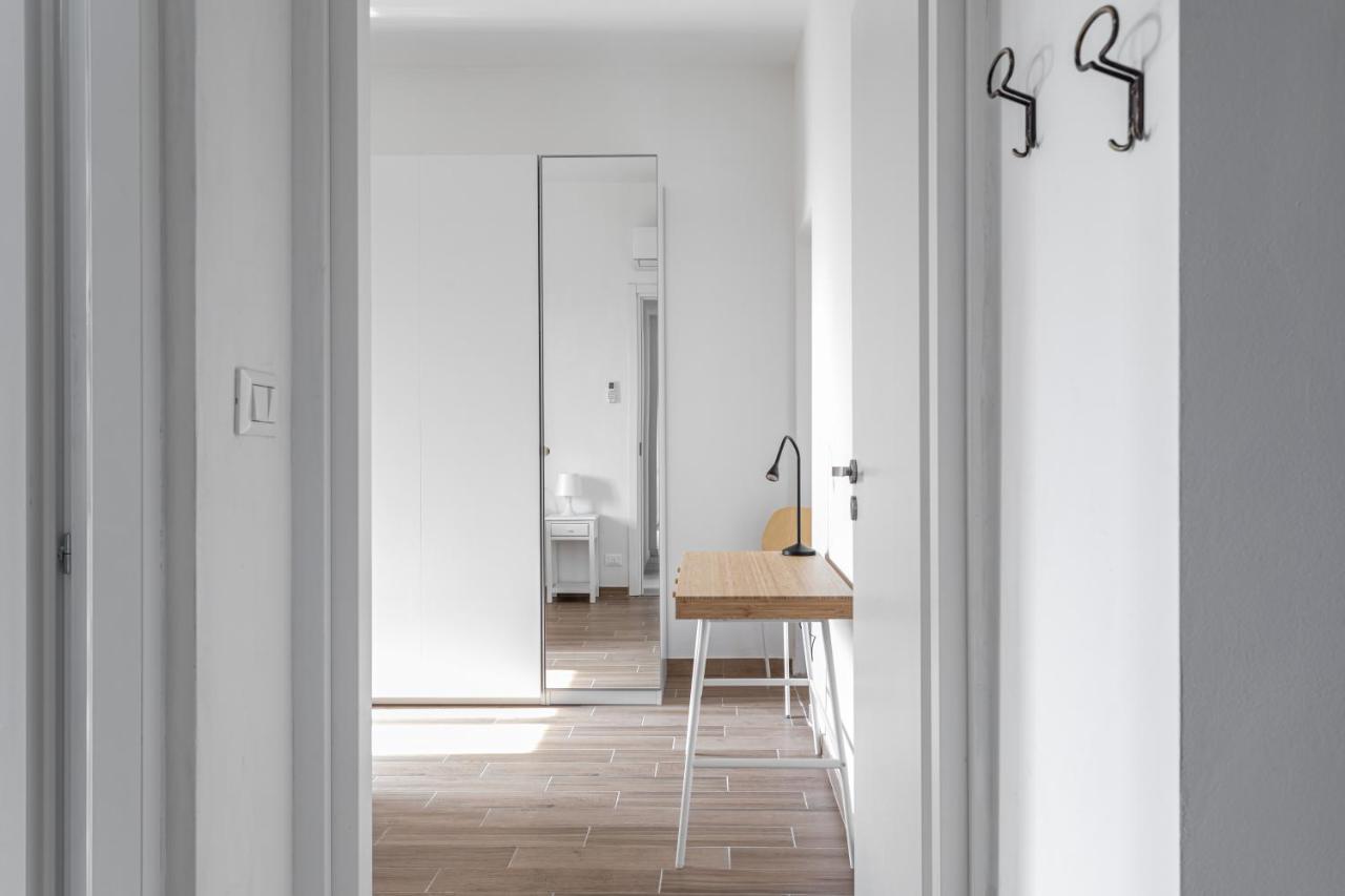 House Maga - By Host4U Apartment Brescia Bagian luar foto