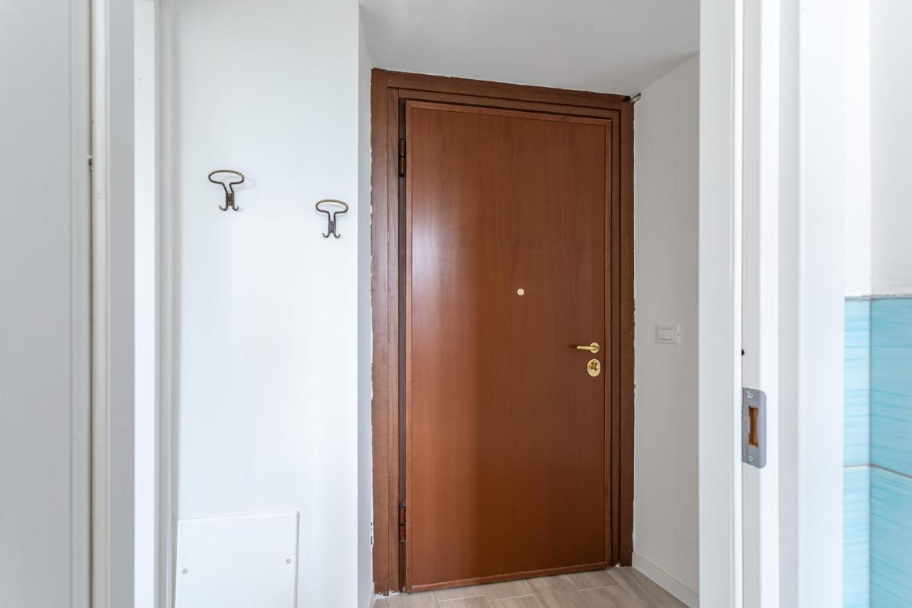 House Maga - By Host4U Apartment Brescia Bagian luar foto